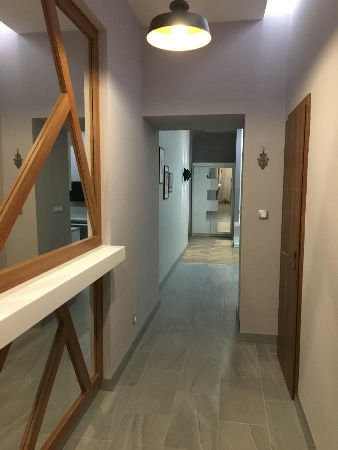 Modern 2 Bedroom Apartment With Free Airport Transfer Budapest Exterior foto